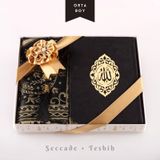 Seccade + Tesbih + Kuran Hediye Seti Orta Boy, Kadife, Siyah, Lafzatullah