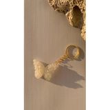 Sedefli Beyaz Renkli Kelebek Şekil 3D Kabartmalı Gold Halka Anahtarlık El Yapımı Epoksi Hediyelik