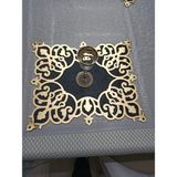 Sehara Home Amerikan Servis/1 Adet/ Üzeri Varaklı Deri Işlemeli KADİFE/40X32CM /Siyah Kadife Üzeri Gold Varaklı Deri - 32 x 40 cm - Siyah - Altın