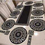 Sehara Runner - Amerikan Servis - 8 Kişilik Takım - 25 Parça - Suni Deri - 33 x 100 cm - Siyah
