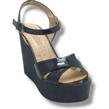 Selfie 4285-26 Rugan Çapraz Bant Yüksek Dolgu Taban Fashion Kadın SANDALET(11CM) - Siyah