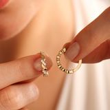Sembol Gold Altın Halka Küpe 1.5 CM Sarma Form Taşlı