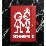 Senada Kişiye Özel Isim Yazılı Tarihsiz 224 Sayfa Not Defteri Baskılı Desenli 13X21 cm Kırmızı Dsn-26 - 1 Adet - Kırmızı - Kırmızı