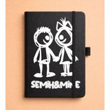 Senada Kişiye Özel Isim Yazılı Tarihsiz 224 Sayfa Not Defteri Baskılı Desenli 13X21 cm Siyah Dsn-26 - 1 Adet - 0 - Siyah