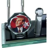 Sentez Masa Üstü İsimlik Ofis Aksesuarı Atatürk Masa Üstü Isimlik - Gümüş