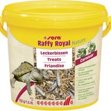 Sera Raffy Royal Nature 3.8 L (750 g) kurutulmuş balık (%50) ve karides (%50), hamsi ile güçlü ısırma için türlere uygun çeşitlilik, kaplumbağalar için yiyecek
