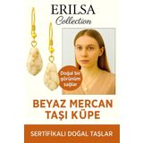 Sertifikalı Altın Renkli Beyaz Mercan Taşı Küpe – Saflık, Huzur ve Zarif Enerji Taşı