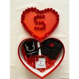 Sevgiliye Hediye, Doğum Günü, Sevgililer Günü, Zirkonyum Taşlı Takı Seti,Güllerden Baş Harf, Dantelli İç Çamaşır, Magnet Fotoğraf Çerçevesi, Özel Not,Kişiye Özel Kalpli Kutu (Kırmızı-Kırmızı)