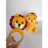 Sevimli Aslan Uyku Arkadaşı ve Çıngırak Amigurumi Organik Oyuncak