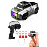SHARKY Oyuncak 2.4GHz Uzaktan Kumandalı 4x4 Şarjlı LED Işıklı Drift Yapan Mini Araba - Uzaktan Kumandalı Rc Mini Drift Aracı
