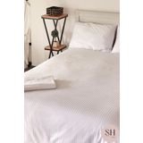 Sheri Home Tekstil Lüks Otel Çift Kişilik Nevresim Seti 83 Tel Çizgili Saten 2 Adet Yastık Kılıfı Dahil558855