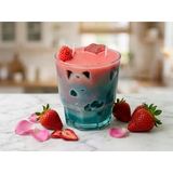 Shevera Çilekli Matcha Tasarım Bardak Mum - %100 Doğal Soya Wax El Yapımı Dekoratif Hediyelik Mum