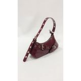 SHIKIRTI BAG STORE Rugan Bordo Renk Çift Çapraz Kemer Toka Detaylı Kadın Omuz Çantası (29cm*13cm)