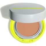 Shiseido Kompakt BB Krem Spf 50 Canlandırıcı Etkili 50 ml Karma Ciltler İçin E Vitamini İçerir