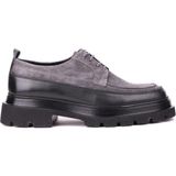Shoetyle - Gri Hakiki Süet Bağcıklı Günlük Erkek Ayakkabı 115-K609