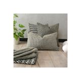 shop 'Arion Modern Desenli 3'lü Kombin Set Dokuma Kırlent Kılıfı