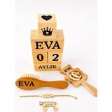 Shopfocus Kişiye Özel Isimli-Anı Küpü Ful Ahşap Pürüsüz-Bebek Çıngırak Full Ahşap-Bebek Fırçası Keçi Kılı-Yaka Iğnesi Zirkonyum-Künye Bileklik Zirkonyum-Hediyelik-Anne Bebek-Yeni Doğan-Doğum Hediyesi - Bej