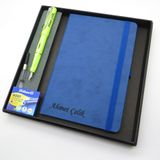 Signator Codex N303 Kişiye Özel Defterli Set, Yeşil Dolma Kalem, Mavi Defter, Yedek Kartuş, Hediyelik Kutu