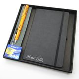 Signator Codex N309 Kişiye Özel Defterli Set, Turuncu Dolma Kalem, Siyah Defter, Yedek Kartuş