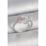 Şık Beyaz Mineli Pembe Zirkon Taşlı Çiçek Yüzük