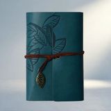 Şık Yaprak Desenli Deri Defter Anı Kaydı İçin