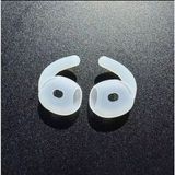Simply Line Airpods 4 Düşme Engelleyici Silikon Kulaklık Tutucu Spor Kancalı Tutucu Kılıf Ses Yalıtımlı Koruyucu - Şeffaf
