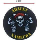 Single Sword Adalet Namluda Kuru Kafalı Kabartmalı Plastik Cırtlı Arma Patch 9.5 CM