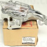 Sınyal Lambası Sol Japon Mazda 3 (Bn) 1.5:1.5 D 16-18 (Oem No: B63C-51-360A)