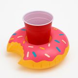 Şişme Bardak ve İçecek Tutucu Setleri – Havuz Partisi Temalı Modeller (Pembe Donut)