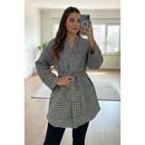 Siyah Beyaz Kaşe Kazayağı Desen Kuşaklı Kimono Ceket / Kışlık Ürün