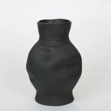 Siyah Darbeli Vazo Uzun 17*17*30 Cm Ak.jm00009