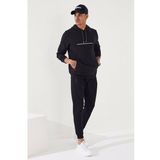 Siyah Erkek Yazı Nakışlı Standart Kalıp Kapüşonlu Sweatshirt-87887