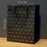 Siyah Geometrik Desenli Mini Boy Karton Hediye Çantası