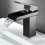 Siyah Kare Lavabo Bataryasi Yeni Şelale Model Yüksek Kalite Lüks Lavabo Musluğu Çift Girişli Armatür mat siyah