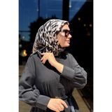 Siyah Leopar Desen Twill Ipek Esarp