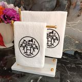 Siyah Nakış Detaylı Mutfak Havlusu ve Banyo Havlusu 2 Adet - 30 x 50 cm