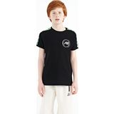 Siyah Omuz Baskı Detaylı Standart Kalıp O Yaka Erkek Çocuk T-Shirt - 11121
