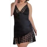 SİYAH SATEN-DANTEL DETAYLI BÜYÜK BEDEN V YAKA MİNİ GECELİK (2XL)