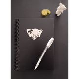 Siyah Yapraklı Spiralli Defter 17X24CM 165 Gr. 70 Sayfa ve Beyaz Jel Kalem Ahşap Kapaklı Defter