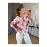 Size Özgü Pembe Çiçekli Ön Fırfır Gömlek