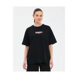 SKECHERS W Oversize Fit Graphic T-Shirt Kadın Siyah Tshirt S2610063-3817