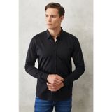 Slim Fit Dar Kesim %100 Pamuk Düğmeli Yaka Gömlek