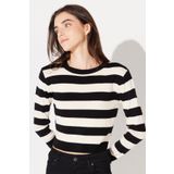 Slim Fit Dar Kesim Bisiklet Yaka Siyah Beyaz Çizgili Crop Triko Kazak