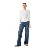 Slim Fit Fırfırlı Gül Aplike Detaylı Büzgülü Uzun Kollu Kayık Yaka Bluz