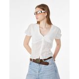 Slim Fit V Yaka Dantel Detaylı Pamuk Viskon Karışımlı Düğmeli Kısa Balon Kol Bluz