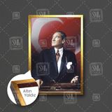 SML Tablo Mustafa Kemal Atatürk Elinde Tesbih Türk Bayrağı Karizma Çerçeveli Dikey Kanvas Tablo - 80 x 120 cm - Gümüş