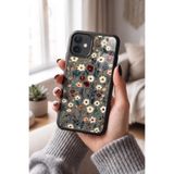 Snacase Apple iPhone 12 ile Uyumlu Papatya Çiçek Desenleri Tasarımlı Glossy Premium Silikon Kılıf, Siyah