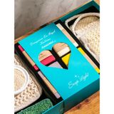 Soap Light Anneler Günü Özel Banyo Bakım Seti 4 Doğal Sabun + 3 Farklı Lif + Topuk Taşı Hediye Kutulu Kişisel Bakım Paketi - Şeçenek/Renk