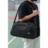 Solo Bag Siyah Su Geçirmez Alt Korumalı Pedli Spor Fitness Koşu ve Seyahat Çantası 40 cm