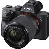 Sony A7M3 28-70 mm Lens Kit Full Frame Aynasız Siyah Fotoğraf Makinesi